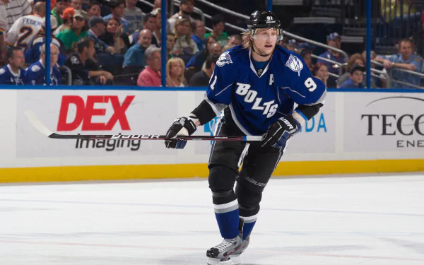 Steven Stamkos Sports HD Desktop Wallpaper | Background Image