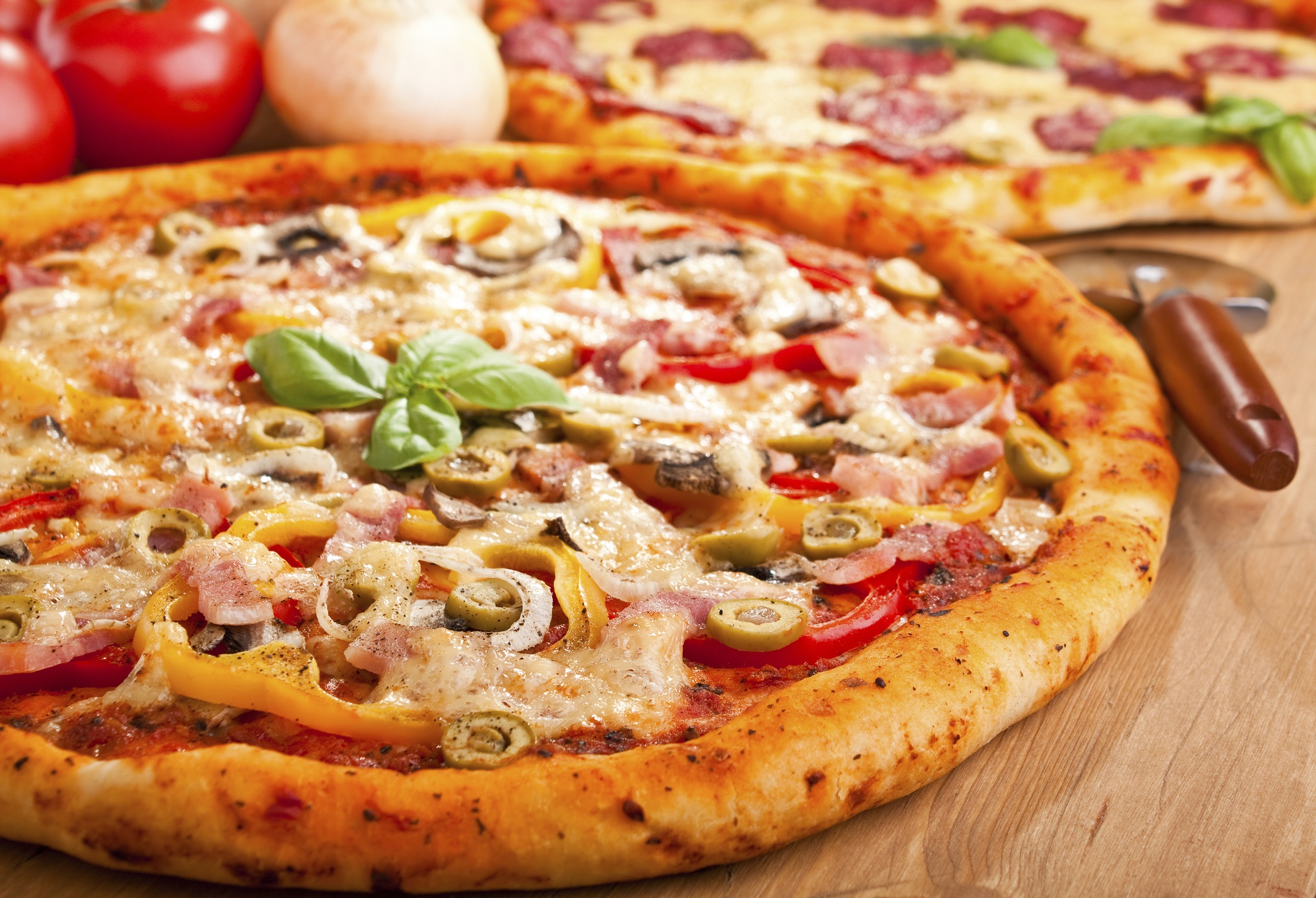 Food Pizza HD Wallpaper | Background Image