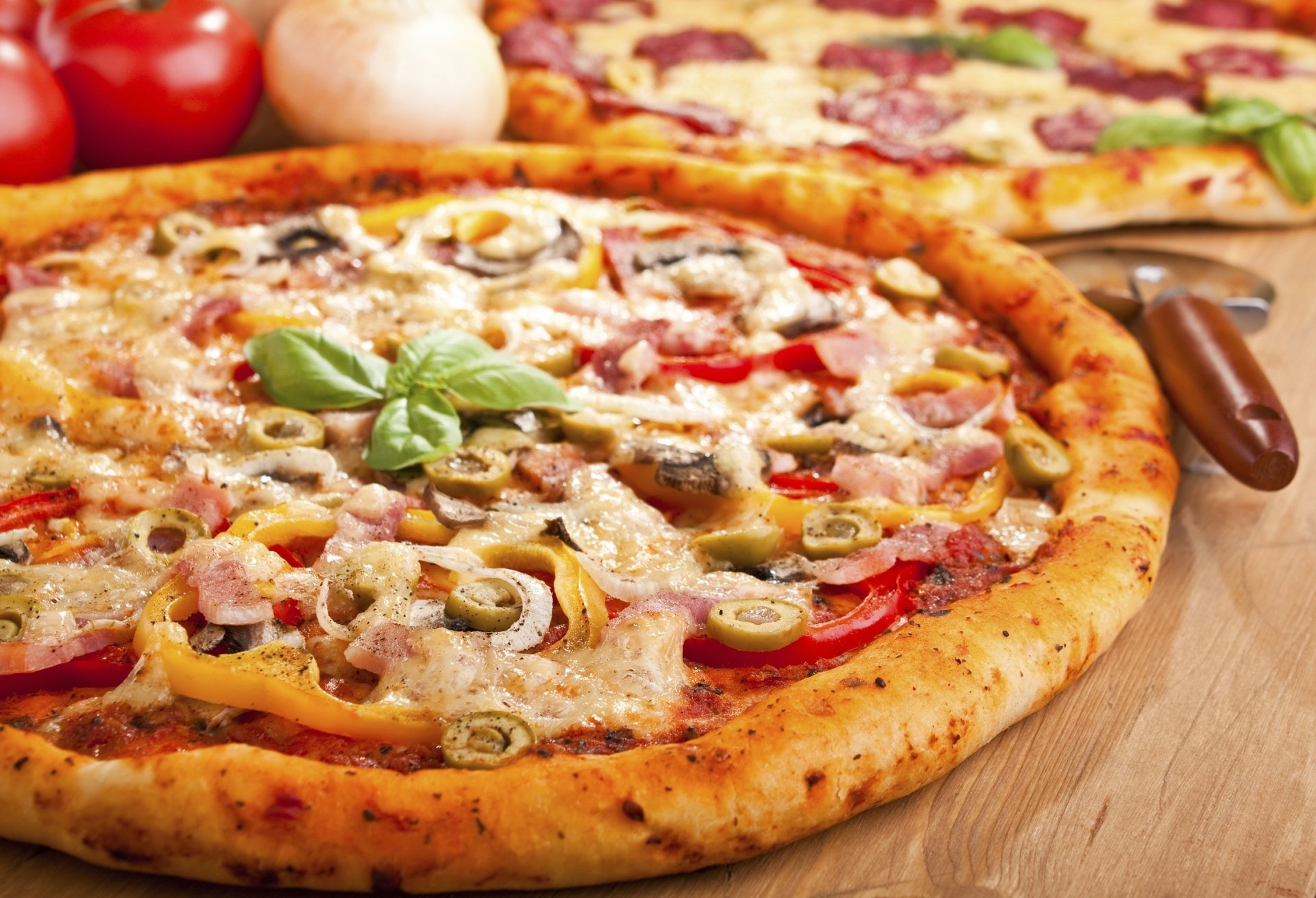 Download Meal Lunch Italian Food Pizza HD Wallpaper