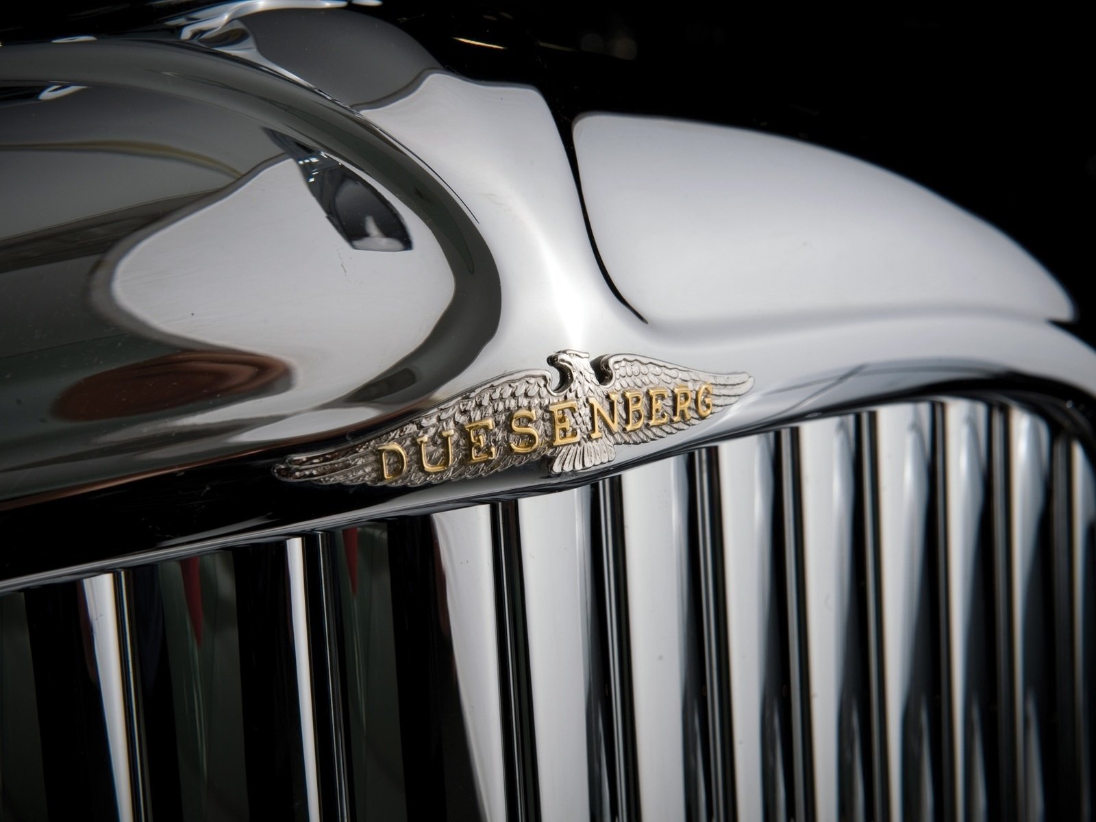 Download Vehicle Duesenberg Model J Wallpaper