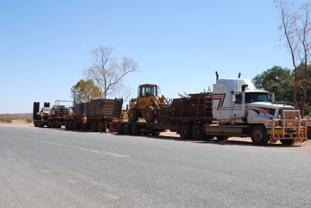vehicle Mack Trucks HD Desktop Wallpaper | Background Image