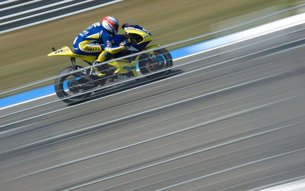 vehicle Yamaha HD Desktop Wallpaper | Background Image