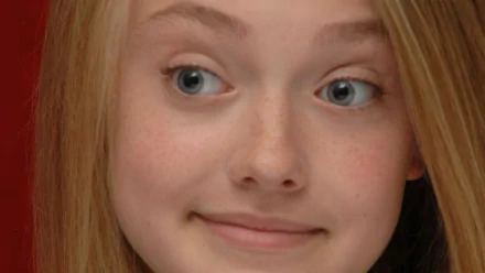 Celebrity Dakota Fanning HD Desktop Wallpaper | Background Image