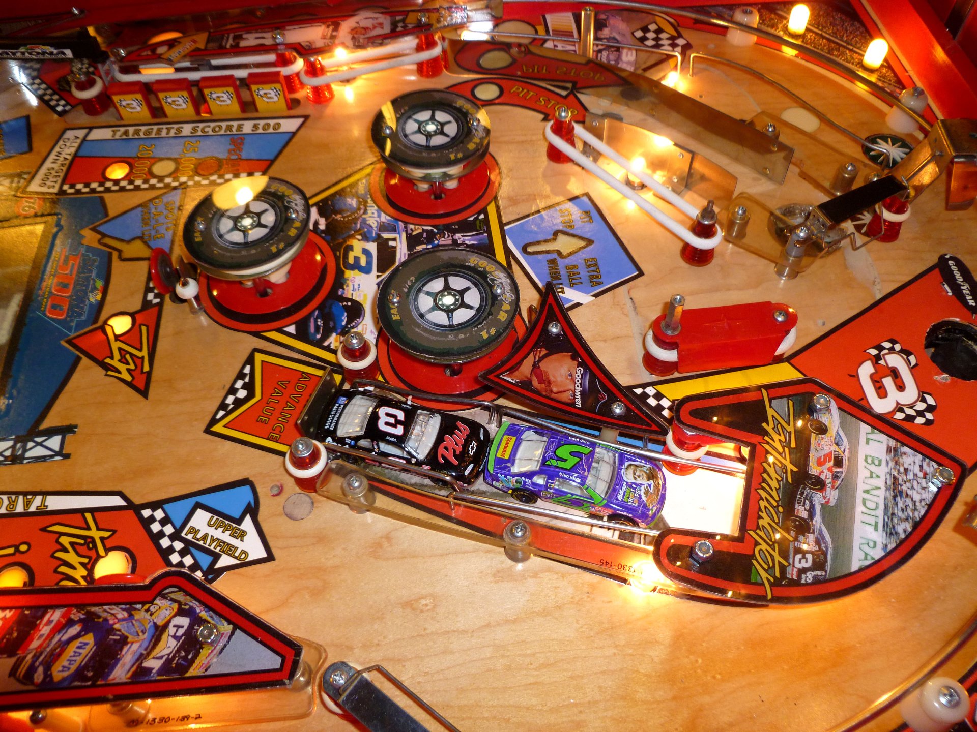 Download Man Made Pinball 4k Ultra HD Wallpaper