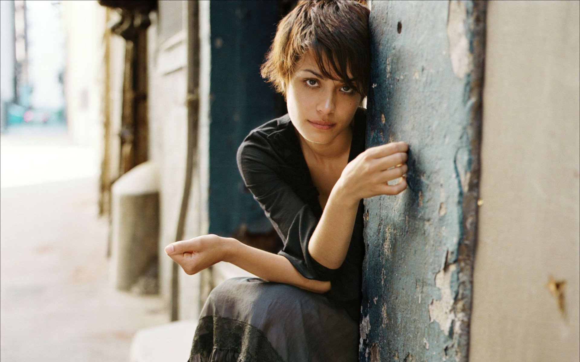Download American Actress Celebrity Shannyn Sossamon HD Wallpaper
