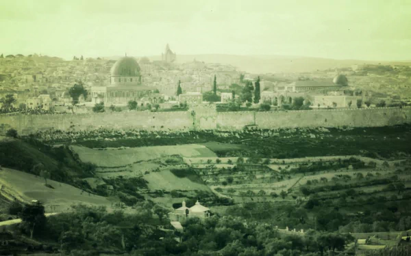 A serene vista of Jerusalem featuring the historic Al-Aqsa Mosque, symbolizing the rich tapestry of Judaism, Christianity, and Islam. A striking backdrop for reflection on faith and heritage.