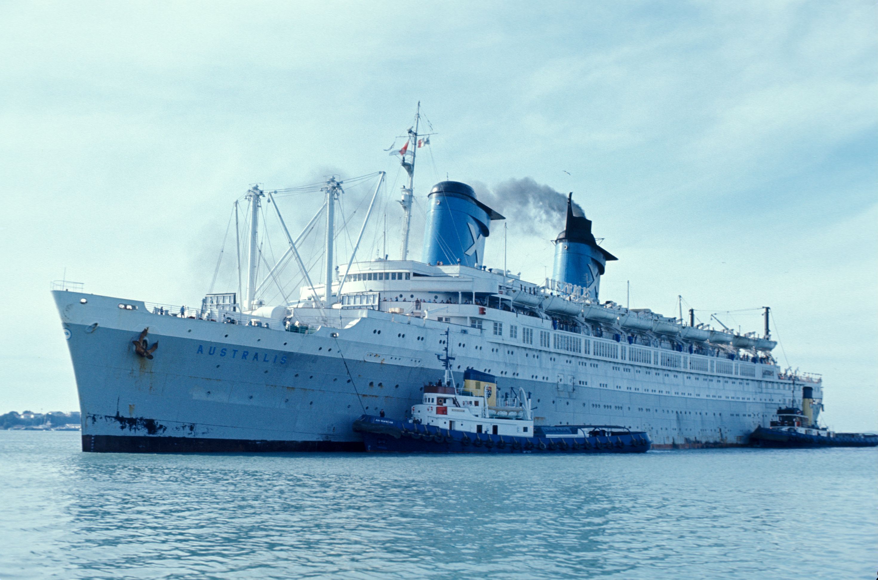 Download Vehicle SS Australis HD Wallpaper