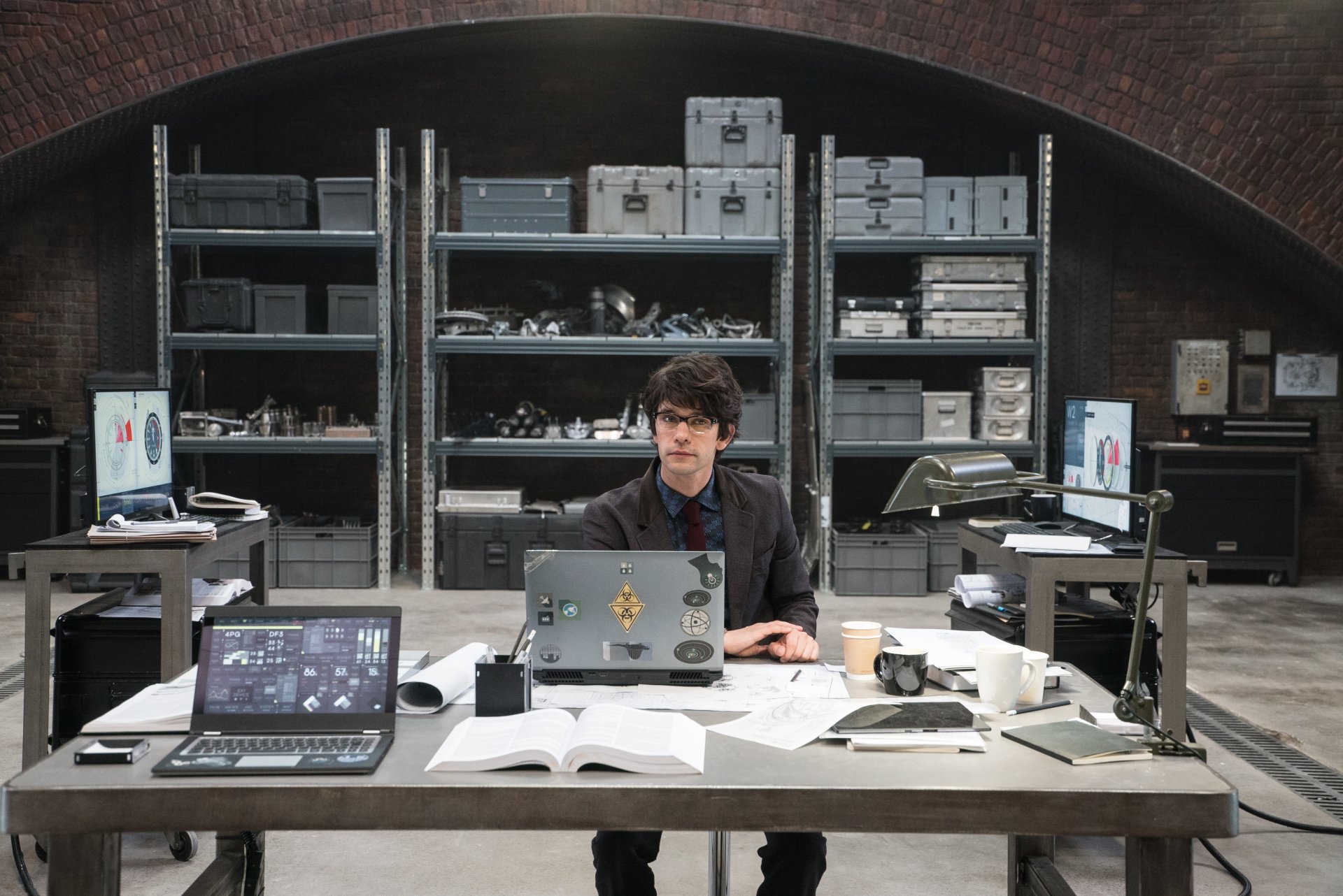Download Q (James Bond) Ben Whishaw Spectre (Movie) Movie Spectre 4k Ultra HD Wallpaper