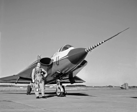 military Saab 35 Draken HD Desktop Wallpaper | Background Image