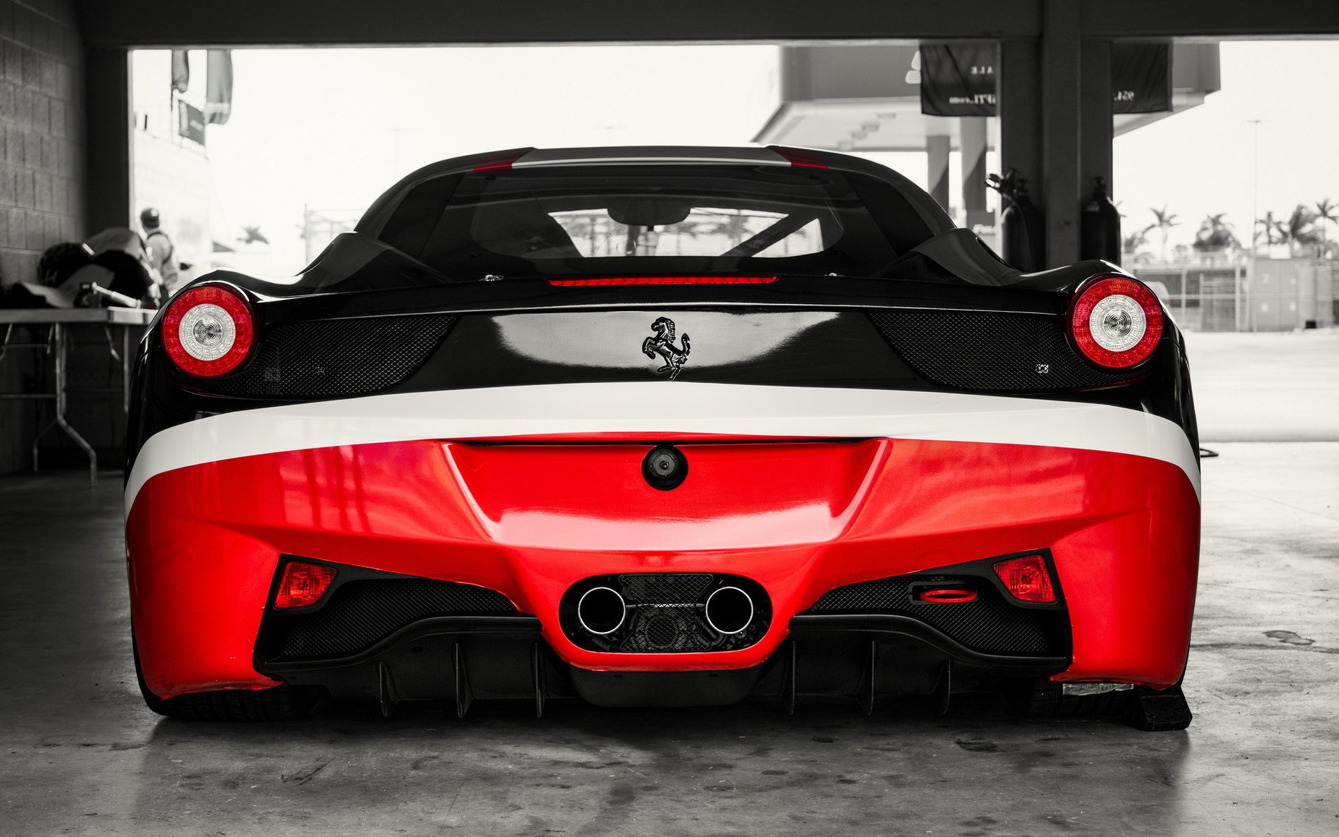Ferrari HD Duvar kağıdı Arka plan 1920x1200