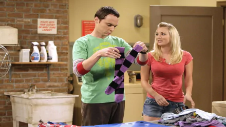 Kaley Cuoco Penny (The Big Bang Theory) Jim Parsons Sheldon Cooper TV Show The Big Bang Theory HD Desktop Wallpaper | Background Image