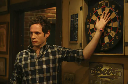 Dennis Reynolds Glenn Howerton TV Show It's Always Sunny In Philadelphia HD Desktop Wallpaper | Background Image