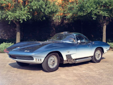  Chevrolet Corvette Mako Shark