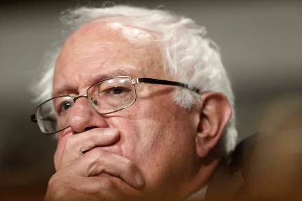 American politician Celebrity Bernie Sanders HD Desktop Wallpaper | Background Image
