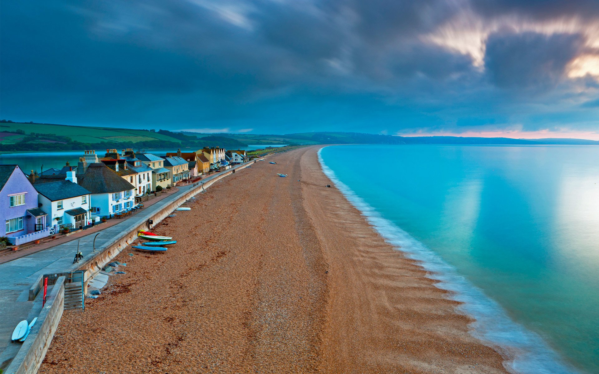 Houses on the Water in South Devon, England HD Wallpaper | Background