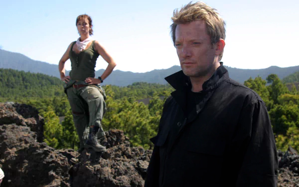 Douglas Henshall Nick Cutter Juliet Aubrey Helen Cutter TV Show Primeval HD Desktop Wallpaper | Background Image