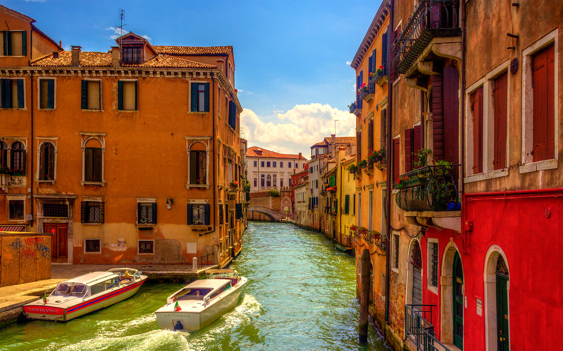 houses-in-venice-italy