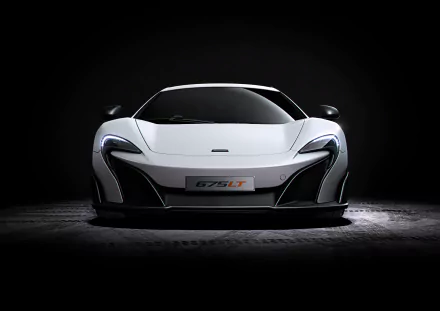 Front view of a white McLaren 675LT supercar on a dark background, 4K Ultra HD PC desktop wallpaper.