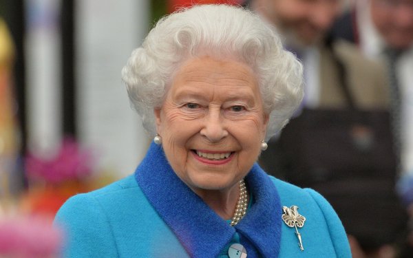 Women Queen Elizabeth II HD Wallpaper | Background Image