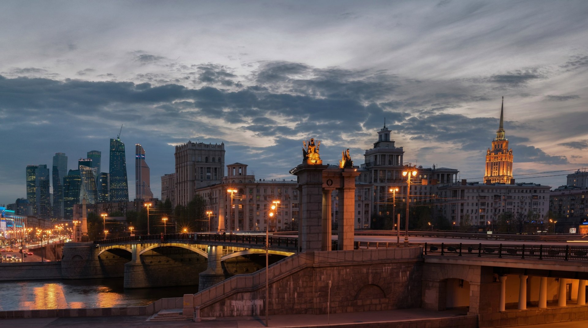 Download Man Made Moscow HD Wallpaper by vinilgod