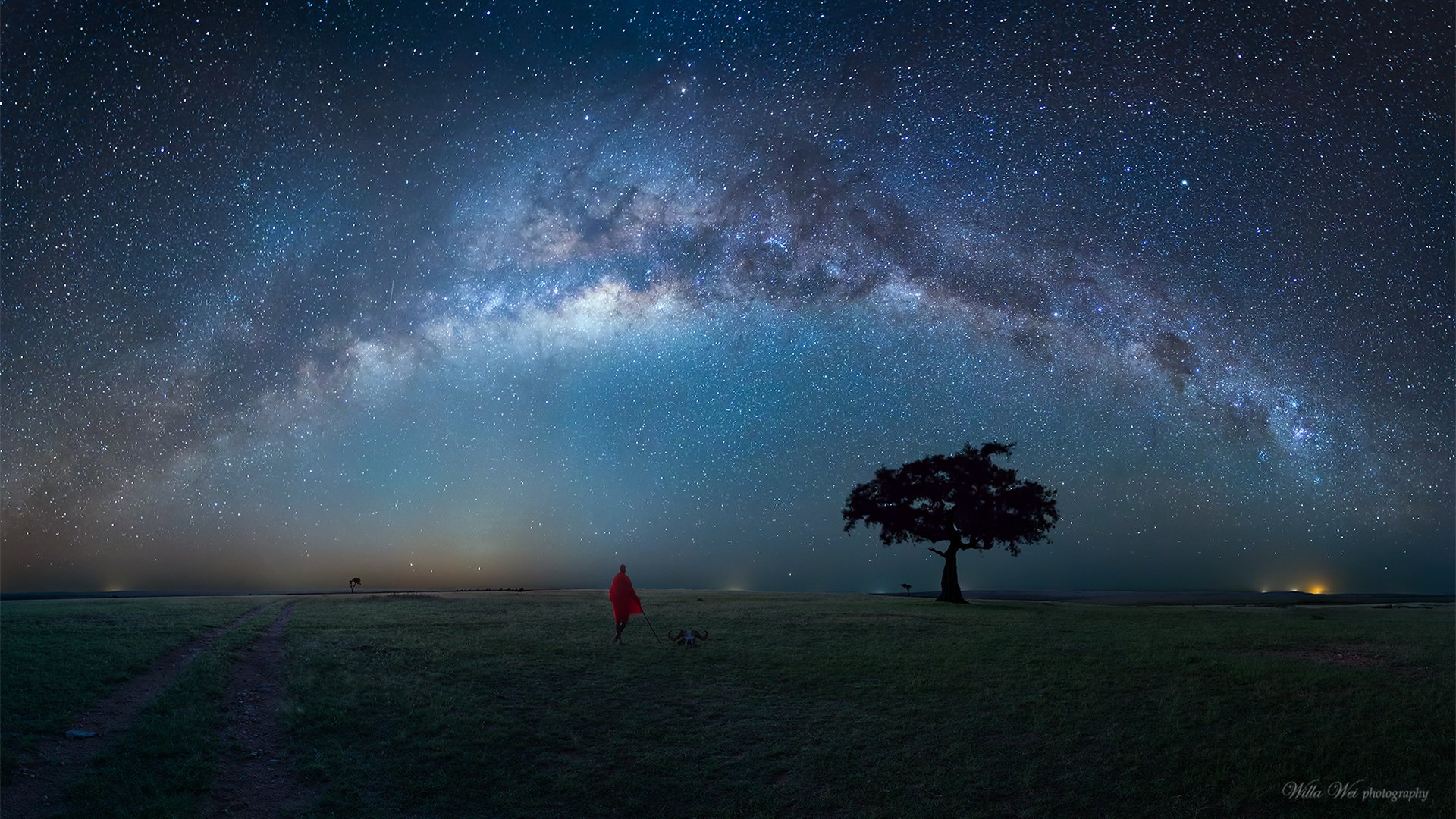 Небо над землей цветными красками ремикс. Космос Галактика Млечный путь. Млечный путь Нью Мексико. Млечный путь 8к.