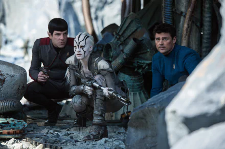4K Ultra HD wallpaper featuring Karl Urban, Zachary Quinto, and Sofia Boutella in a scene from the movie Star Trek Beyond.