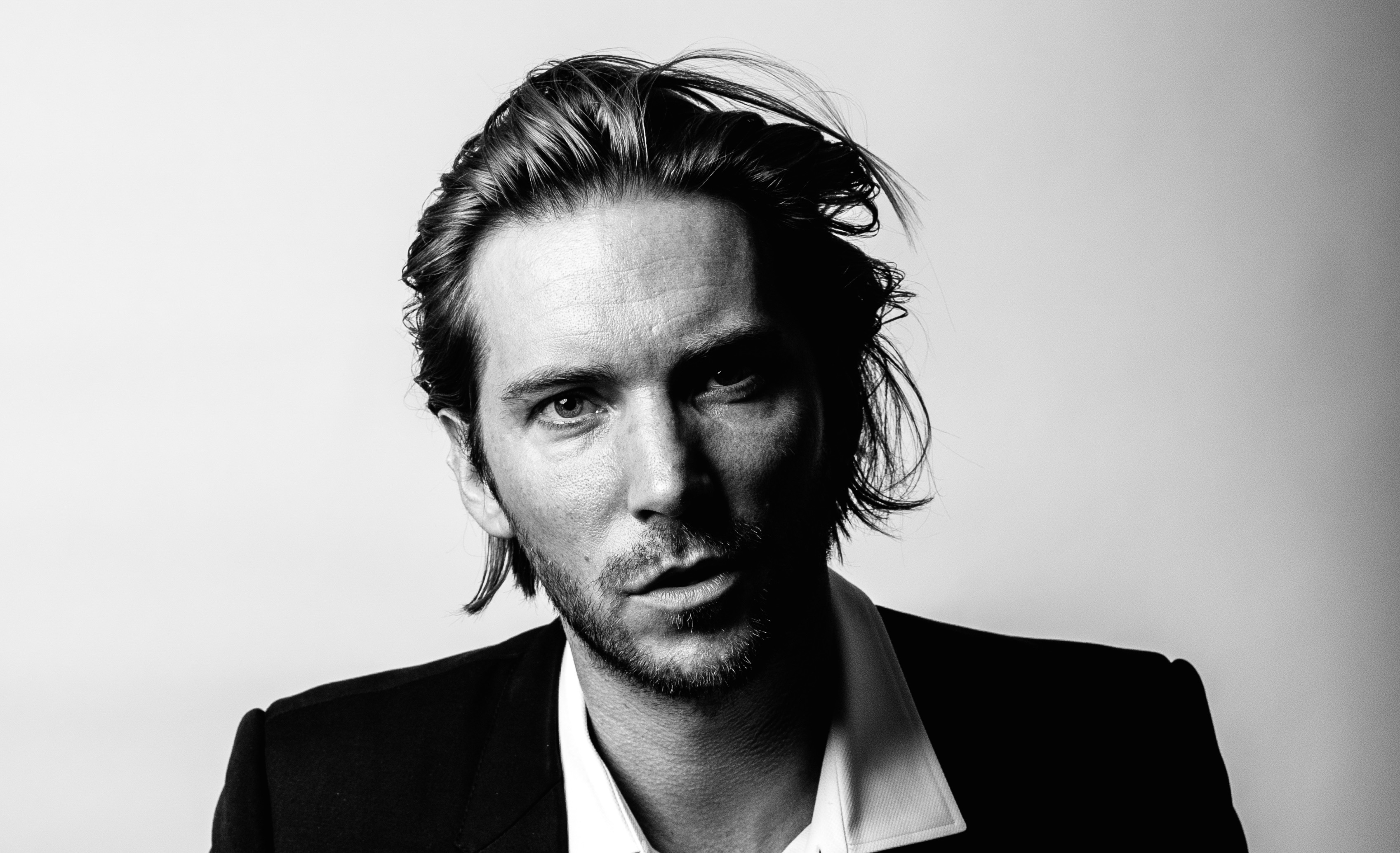 Troy baker hi-res stock photography and images - Alamy