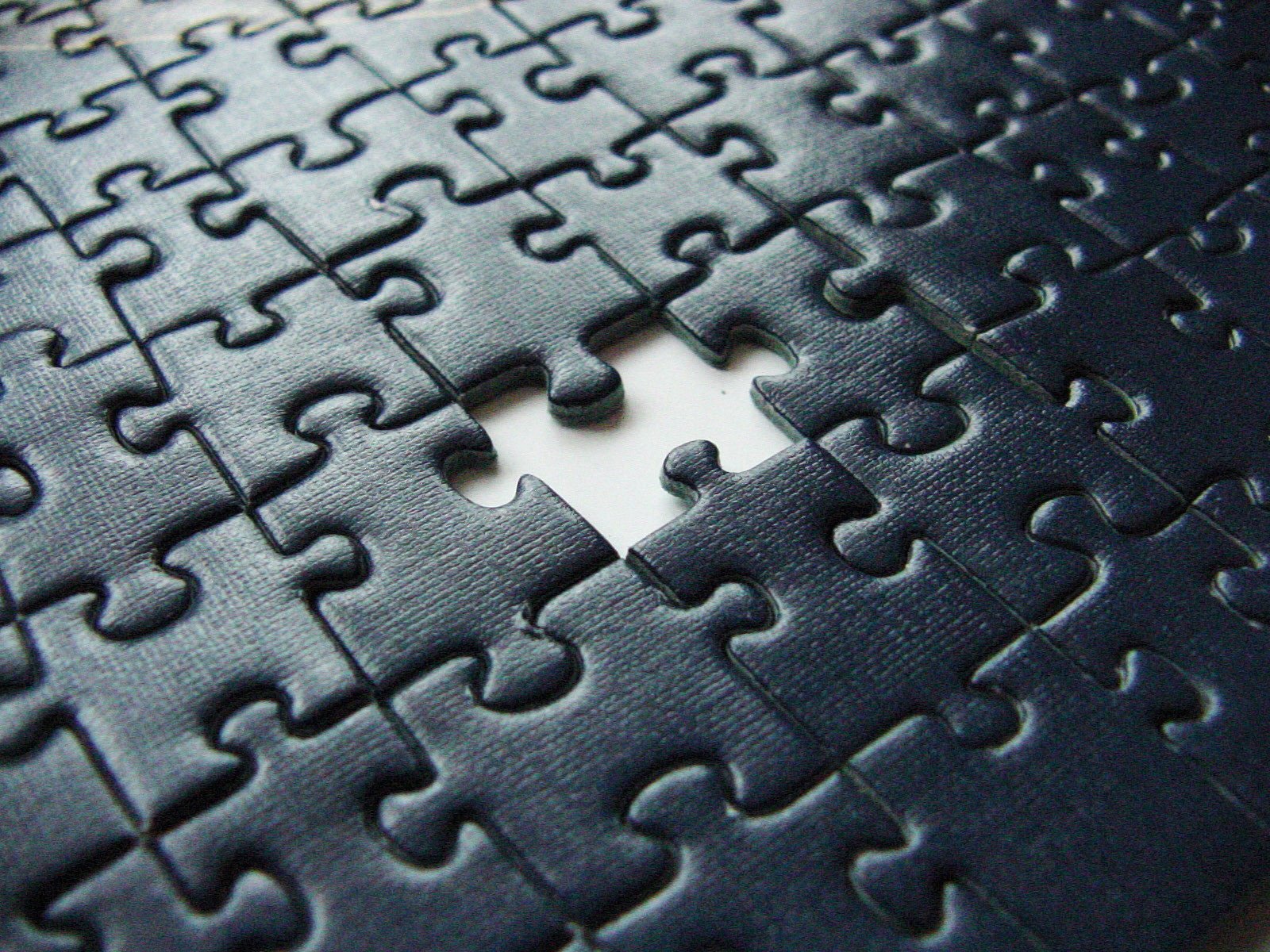 Download Man Made Puzzle Wallpaper