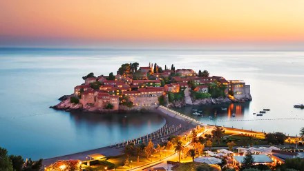  Aman Sveti Stefan, Montenegro by İlhan Eroglu