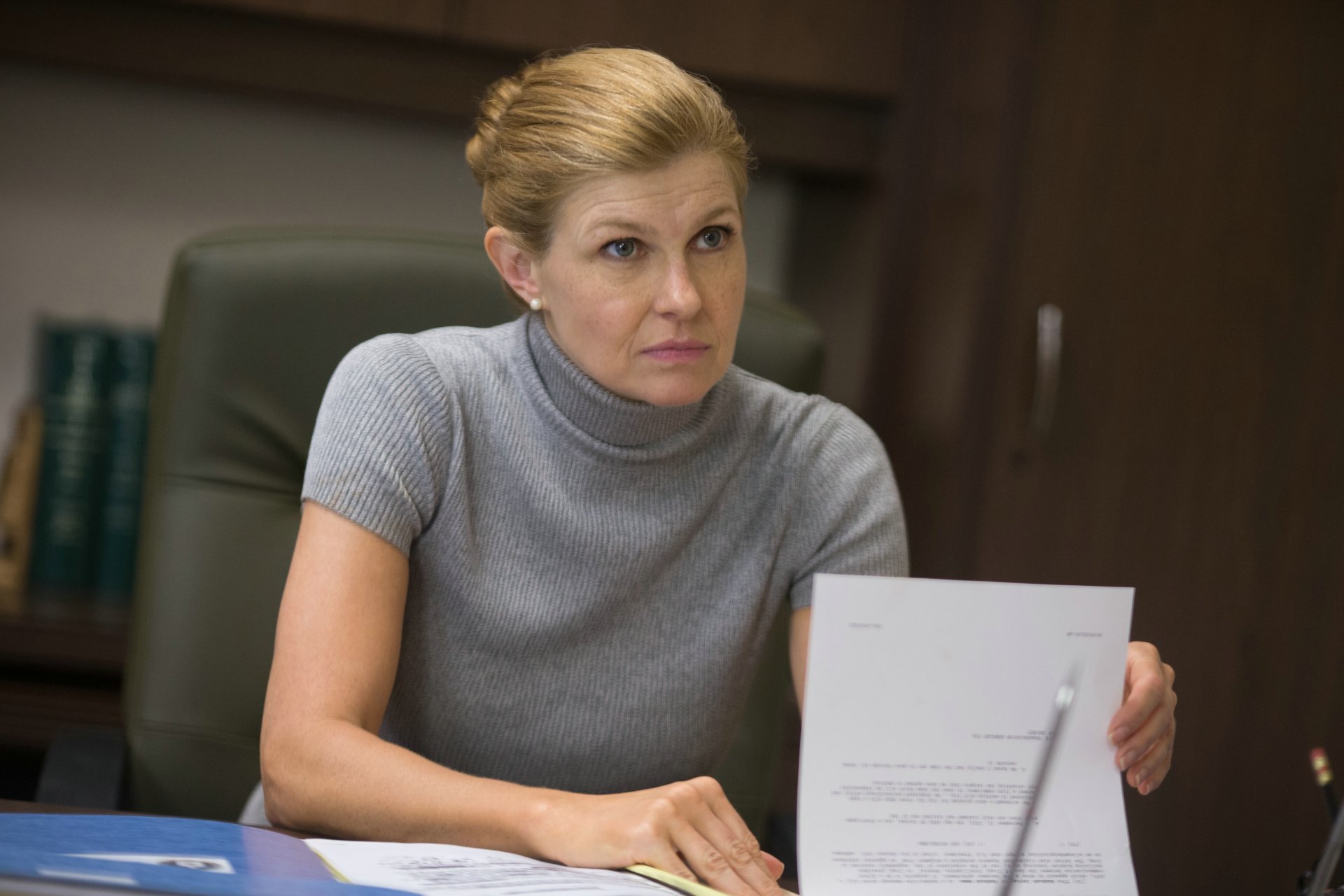 Download Connie Britton Movie American Ultra HD Wallpaper