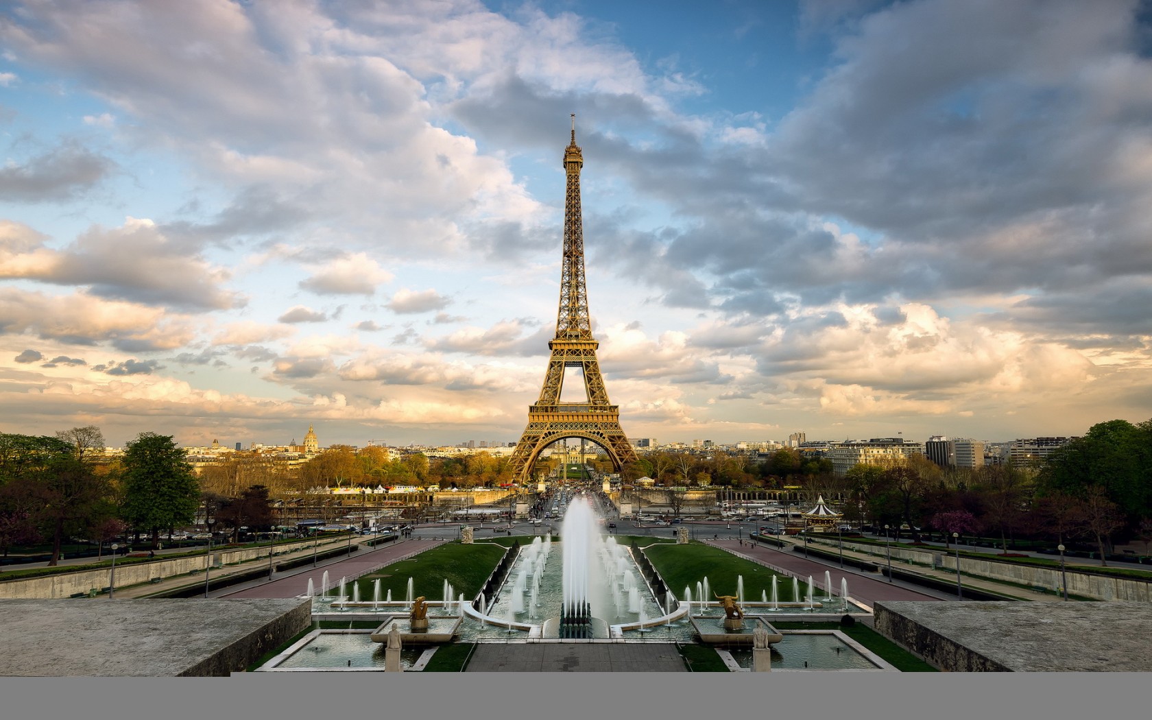 Man Made Eiffel Tower Wallpaper