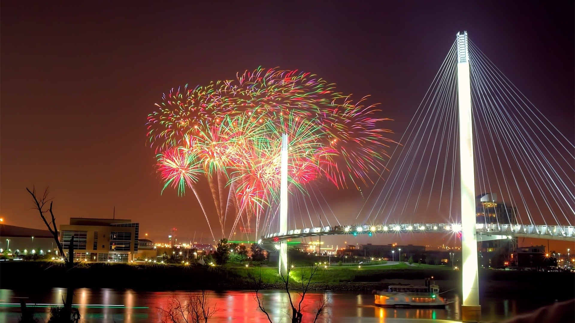 Download Bridge Fireworks Missouri Holiday 4th Of July HD Wallpaper