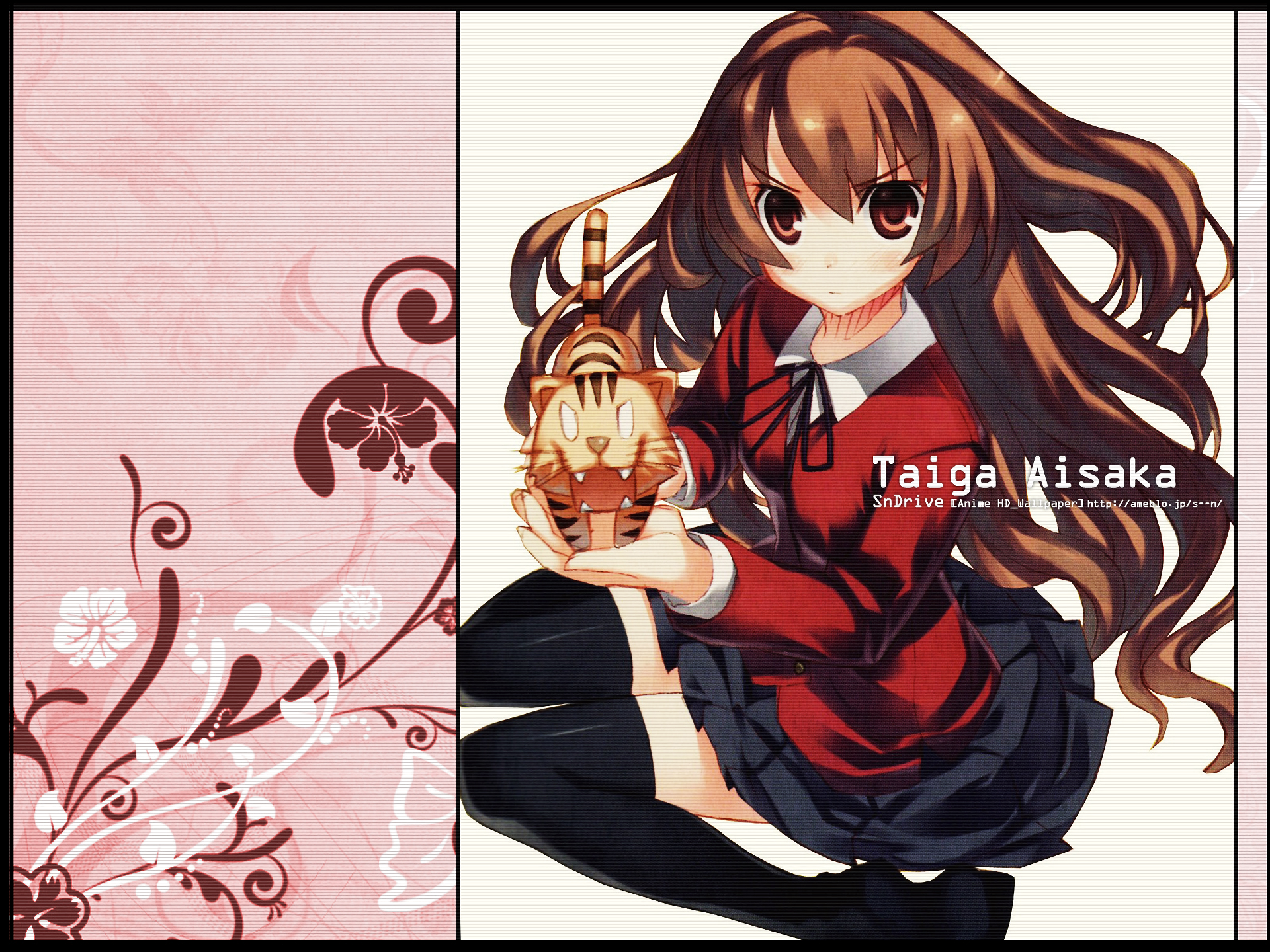 HD PC desktop wallpaper featuring Taiga Aisaka from the anime Toradora! holding a small tiger, set against a pink floral and white background.