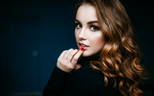 Women Model Face Brunette Blue Eyes HD Wallpaper | Background Image