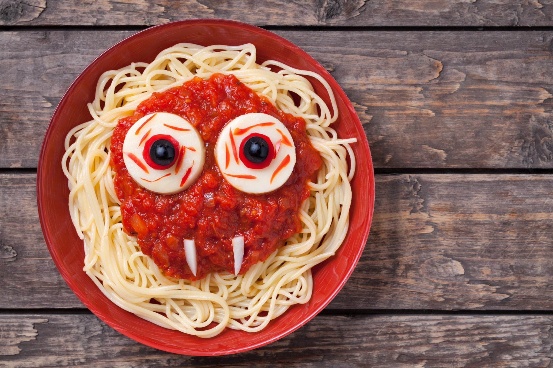 Download Face Humor Food Pasta 4k Ultra HD Wallpaper