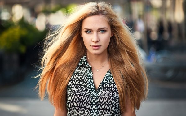 Women Eva Mikulski Blur Model Blonde Blue Eyes HD Wallpaper | Background Image