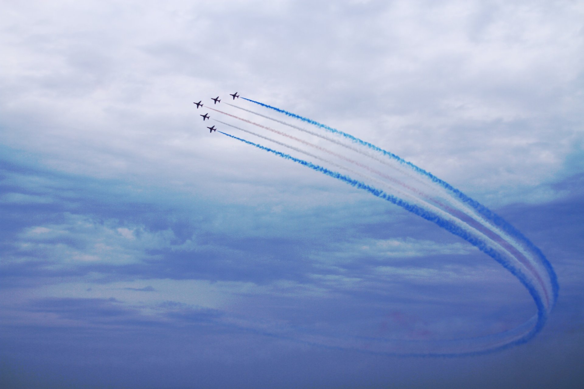 Download Smoke Cloud Aircraft Military Air Show HD Wallpaper by Sue