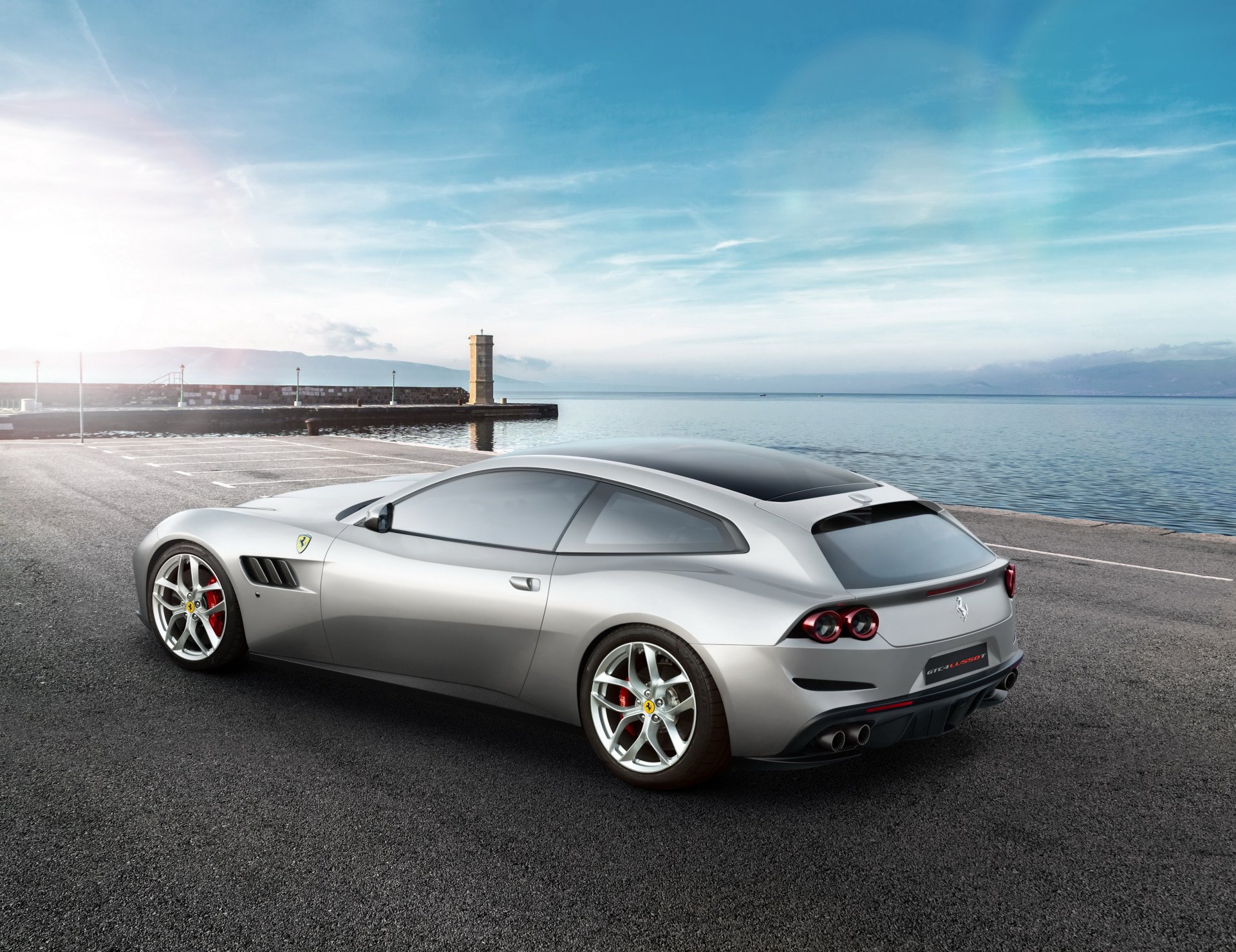 Download Ferrari GTC4Lusso T Vehicle Ferrari GTC4Lusso 4k Ultra HD Wallpaper