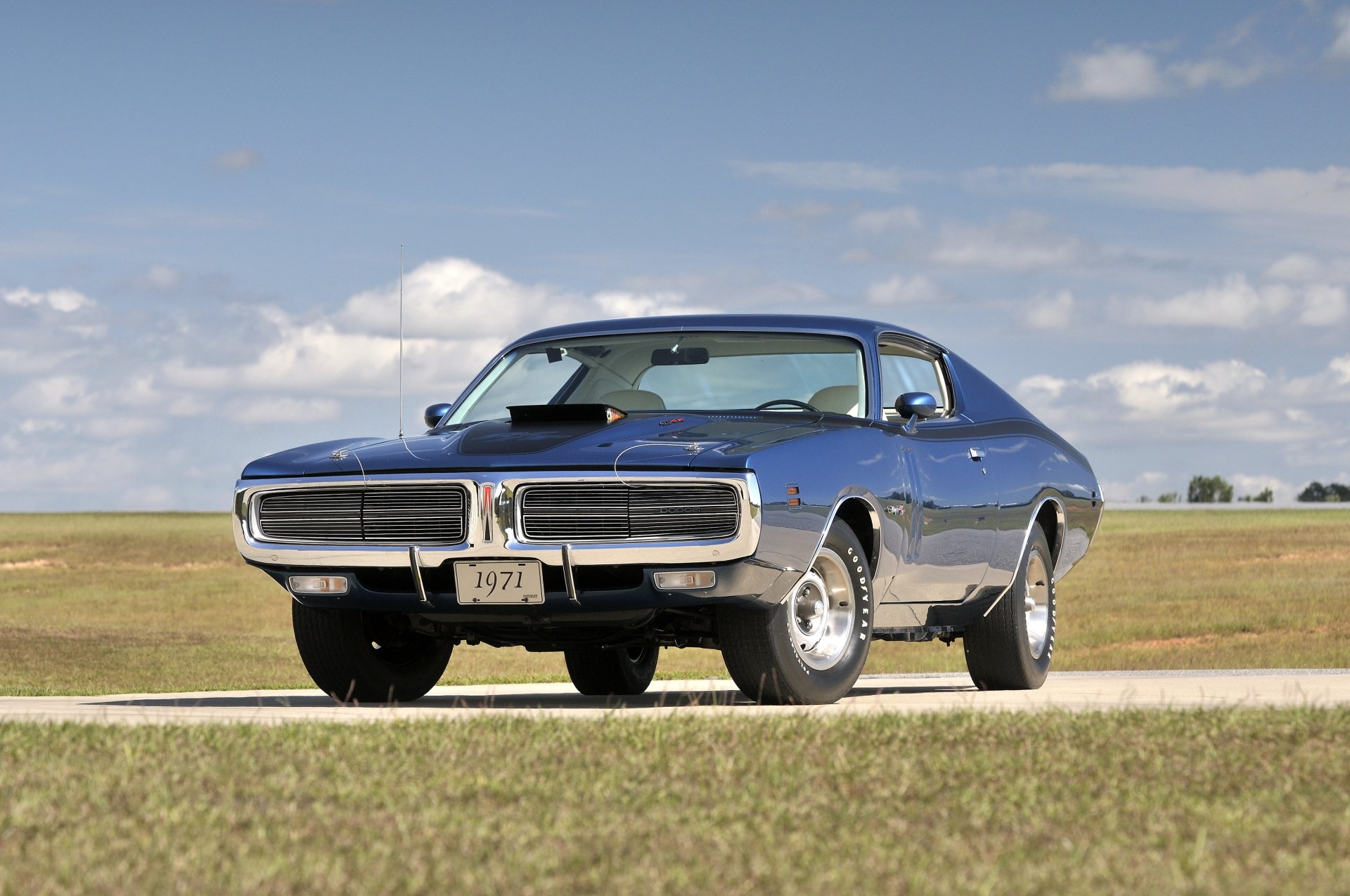 Download Dodge Charger RT Hemi Ramcharger Vehicle Dodge Charger RT 4k Ultra HD Wallpaper