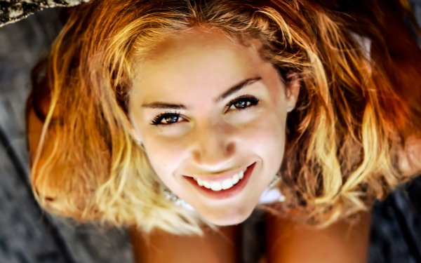 Women Face Model Brown Eyes Blonde Smile HD Wallpaper | Background Image