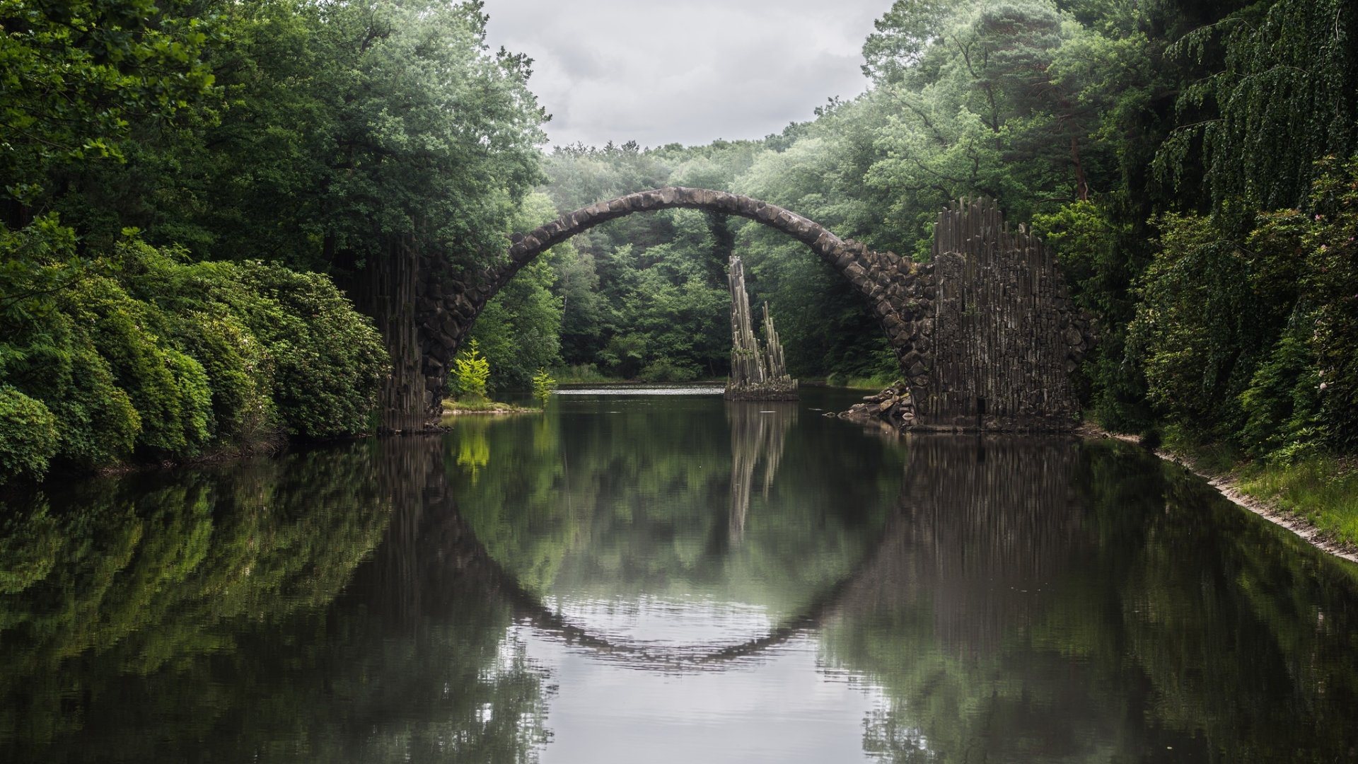 Devil's Bridge HD Wallpaper | Background Image | 2048x1152 | ID:775579