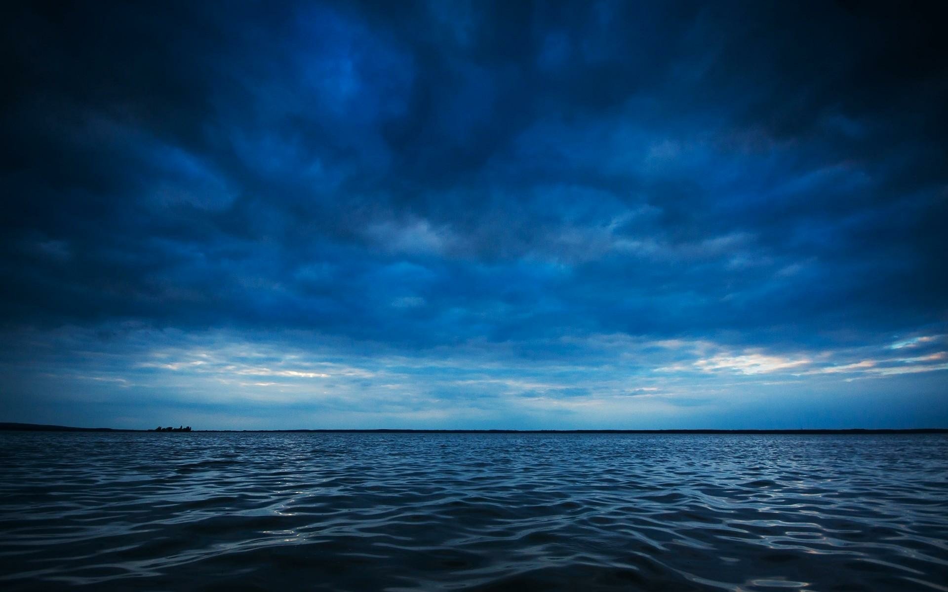 Blue Clouds Over Dark Blue Sea Hd Wallpaper Background Image 1920x1200 Id 778285 Wallpaper Abyss