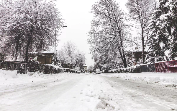 Bosnia snow white street photography winter HD Desktop Wallpaper | Background Image