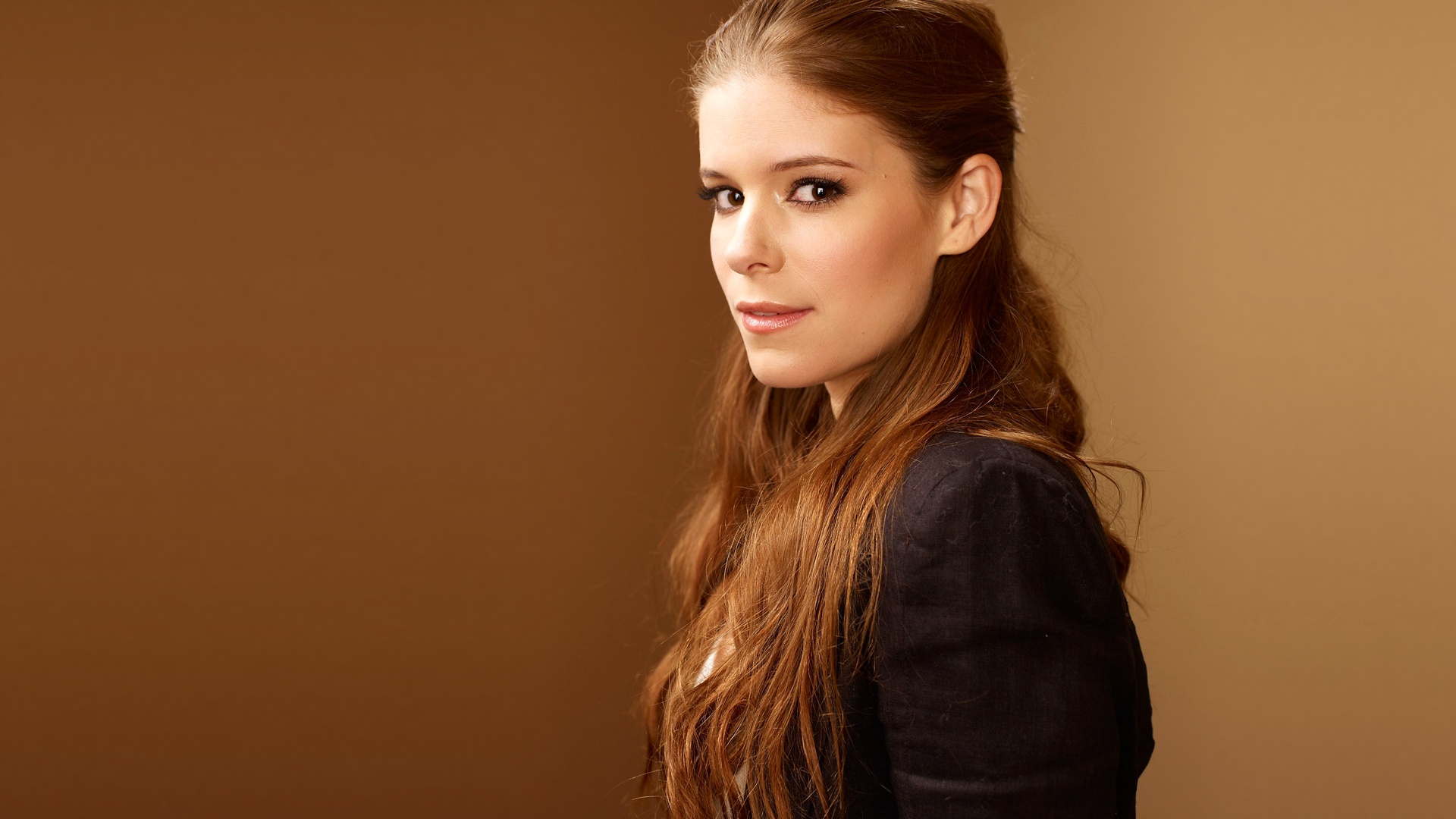 Download Brown Eyes Brunette American Actress Celebrity Kate Mara HD ... — free download