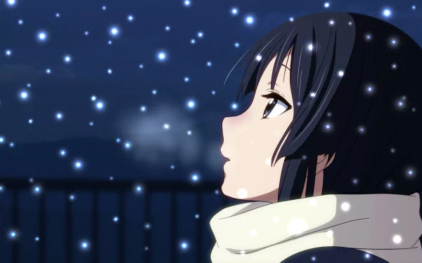 HD desktop wallpaper featuring Mio Akiyama from the K-ON! anime, gazing at falling snowflakes in a serene night setting, wrapped in a cozy scarf.