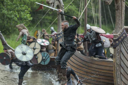 Ragnar Lothbrok Vikings (2013) TV Show HD Desktop Wallpaper | Background Image