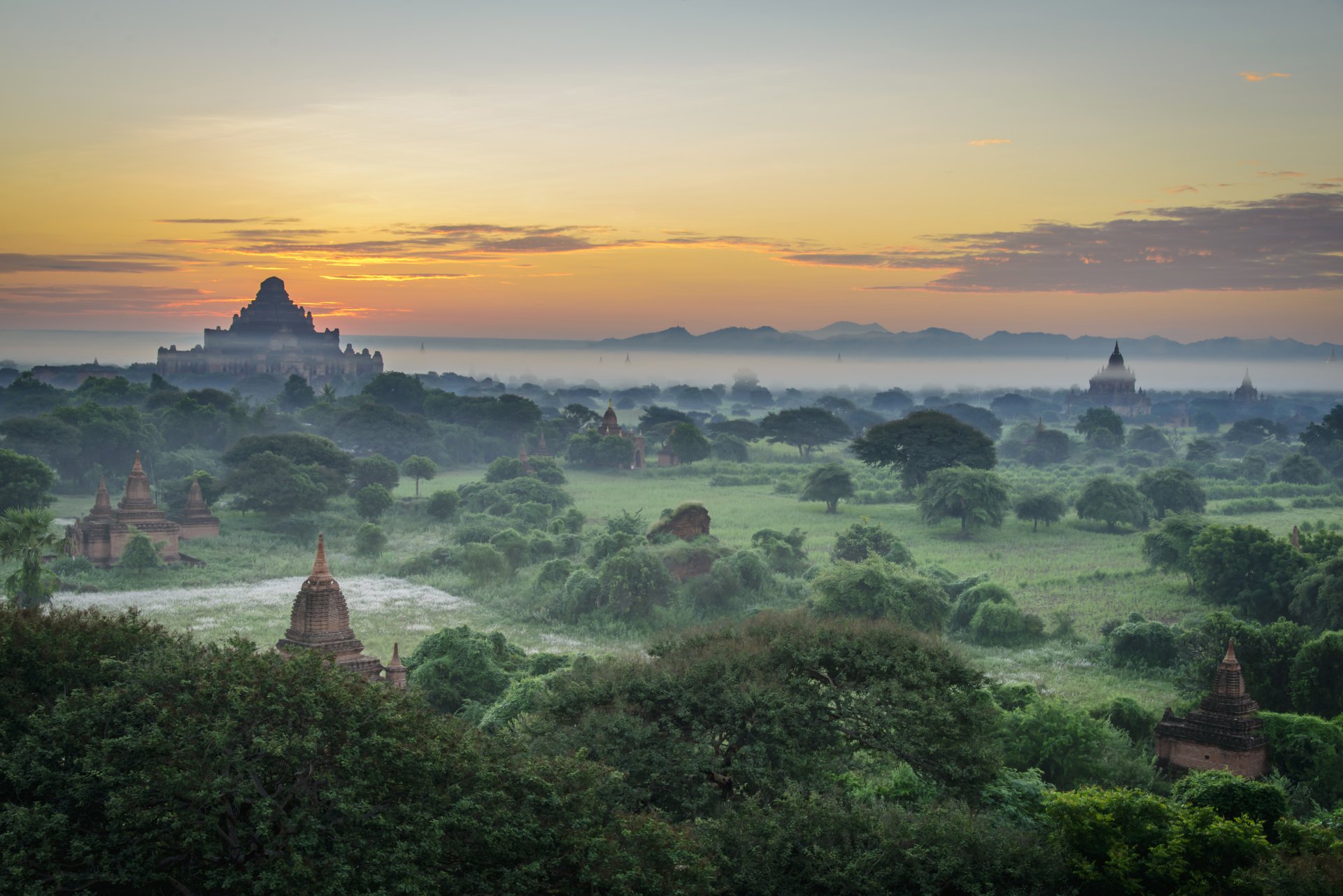 Download Myanmar Fog Landscape Religious Temple 4k Ultra HD Wallpaper