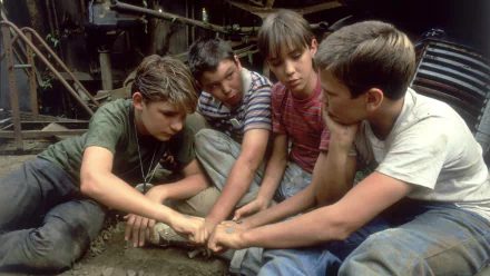 Jerry O'Connell River Phoenix wil wheaton corey feldman movie Stand by Me (1986) HD Desktop Wallpaper | Background Image