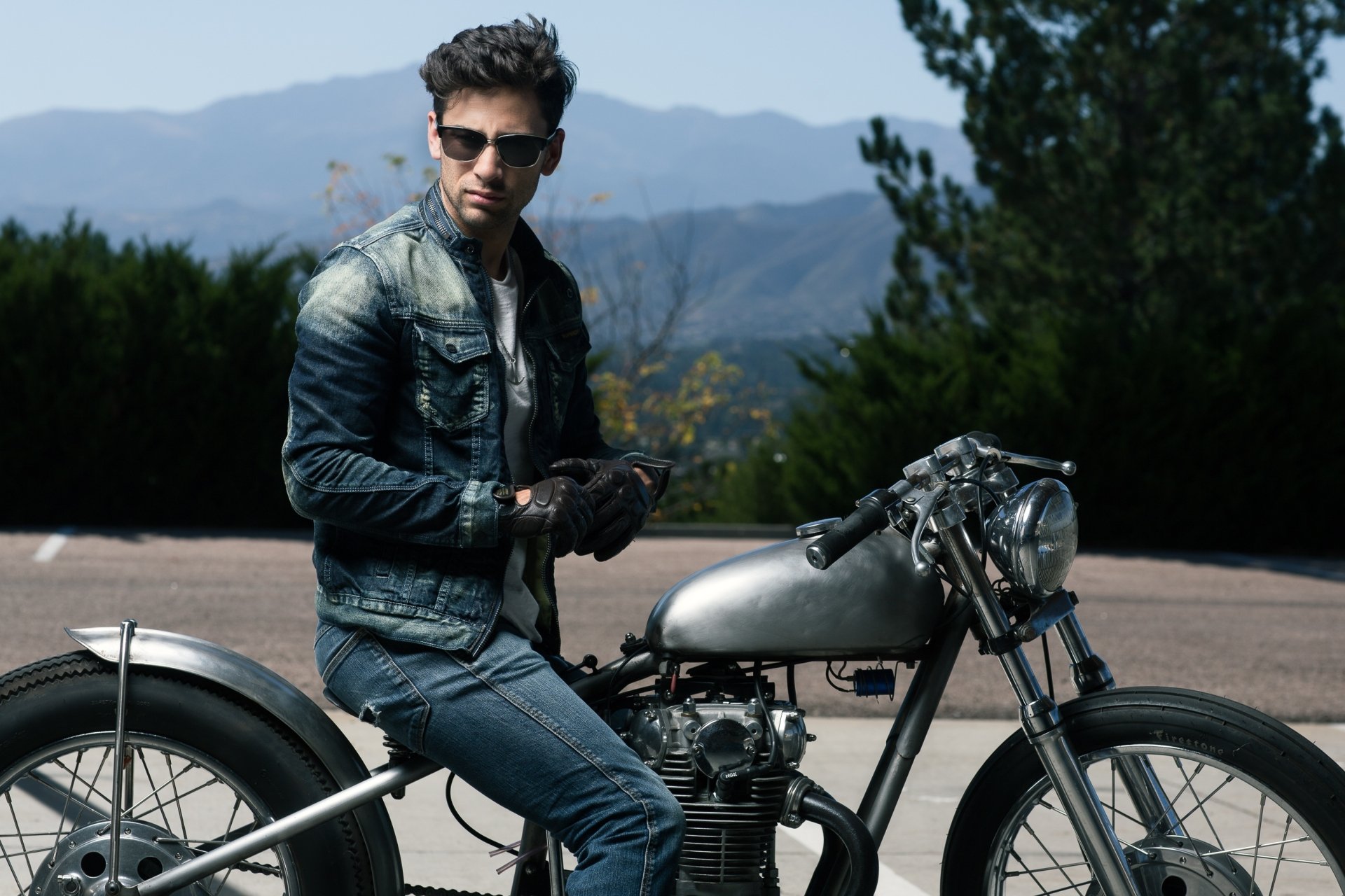 Download Motorcycle Mood Man Model HD Wallpaper