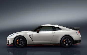10 Nissan Gt R Nismo Hd Wallpapers Background Images Wallpaper Abyss